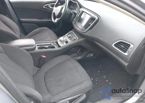 2015 Chrysler 200 Limited из США, поврежденный, VIN 1C3CCCAB1FN512985